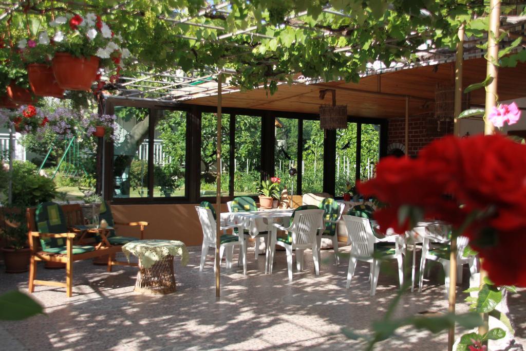 Mediterranean Oasis Apartments Baska  Exterior photo